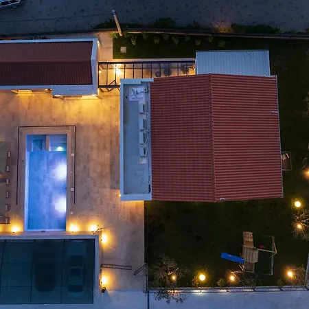 Vila Luxury Salt & Stone With Area In Nin