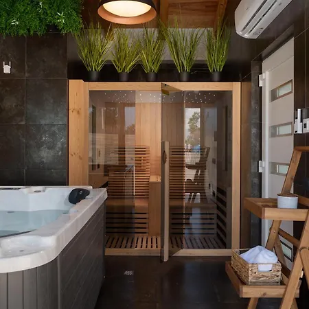 Luxury Salt & Stone With Area In Villa Nin