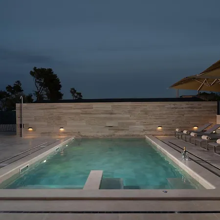 Villa Luxury Salt & Stone With Area In *