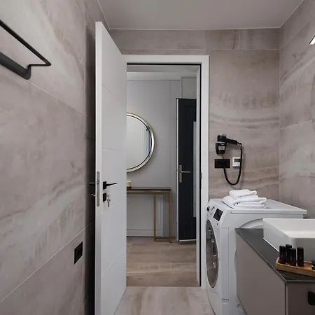 Villa Luxury Salt & Stone With Area In Nin
