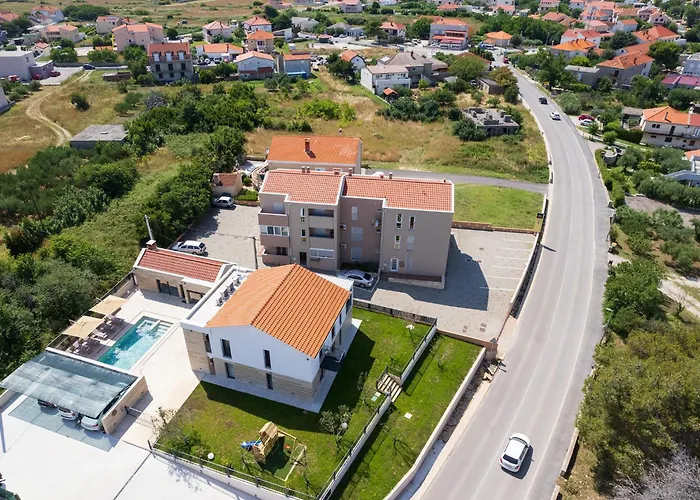 Luxury Salt & Stone With Area In Vila *