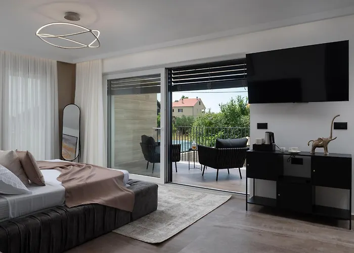 Vila Luxury Salt & Stone With Area In