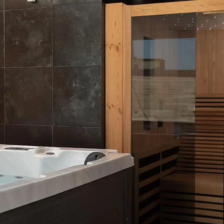 Luxury Salt & Stone With Area In 别墅 *