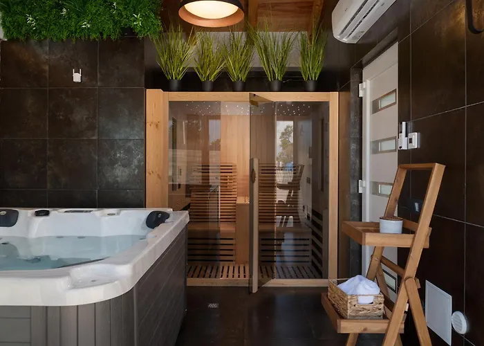 Luxury Salt & Stone With Area In Villa Nin