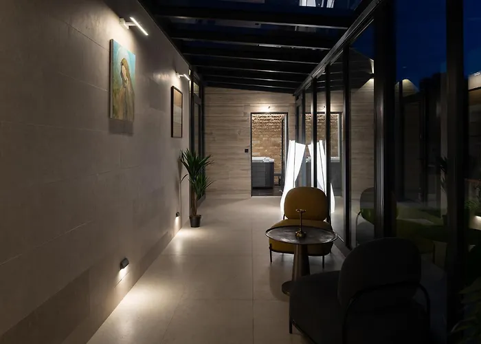 Luxury Salt & Stone With Area In Вилла