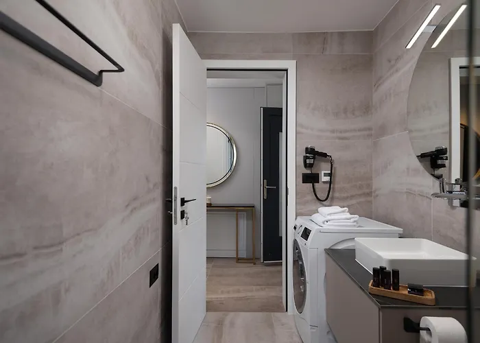 Villa Luxury Salt & Stone With Area In Nin